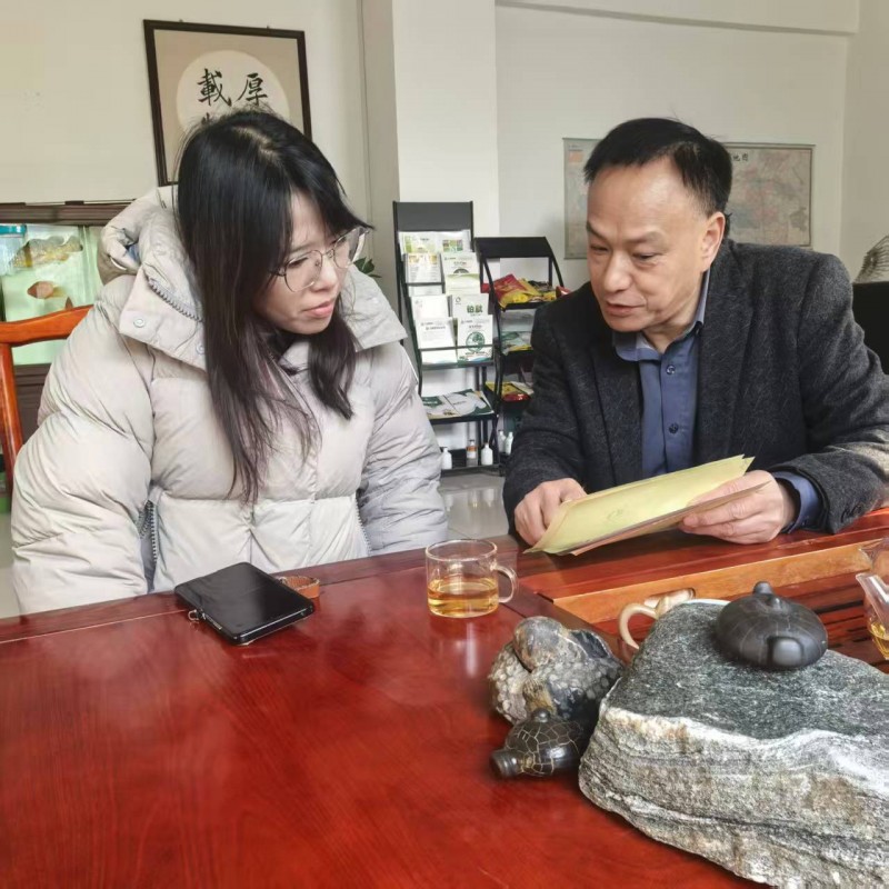 El senyor Cao de Zhejiang va visitar la fàbrica d'aliments de Baosheng per a una visita d'inspecció